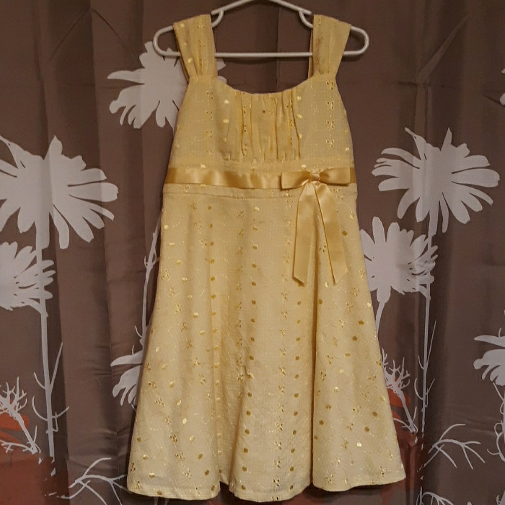 Little girls dress